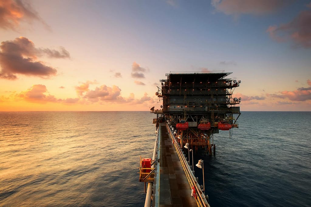 benefits of outsourcing HSE officers for offshore oil rigs